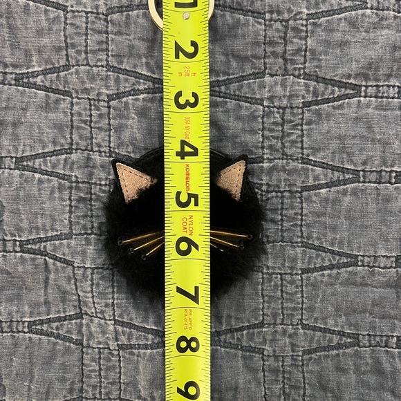 Kate Spade Hayden Jazz it up furry black cat keychain - Picture 4 of 5